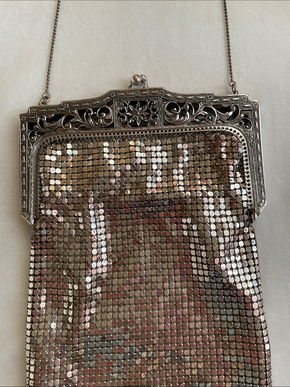 Antique Art Deco Whiting & Davis Silver Mesh Metal "flapper"Purse c.1920 - Picture 3 of 10